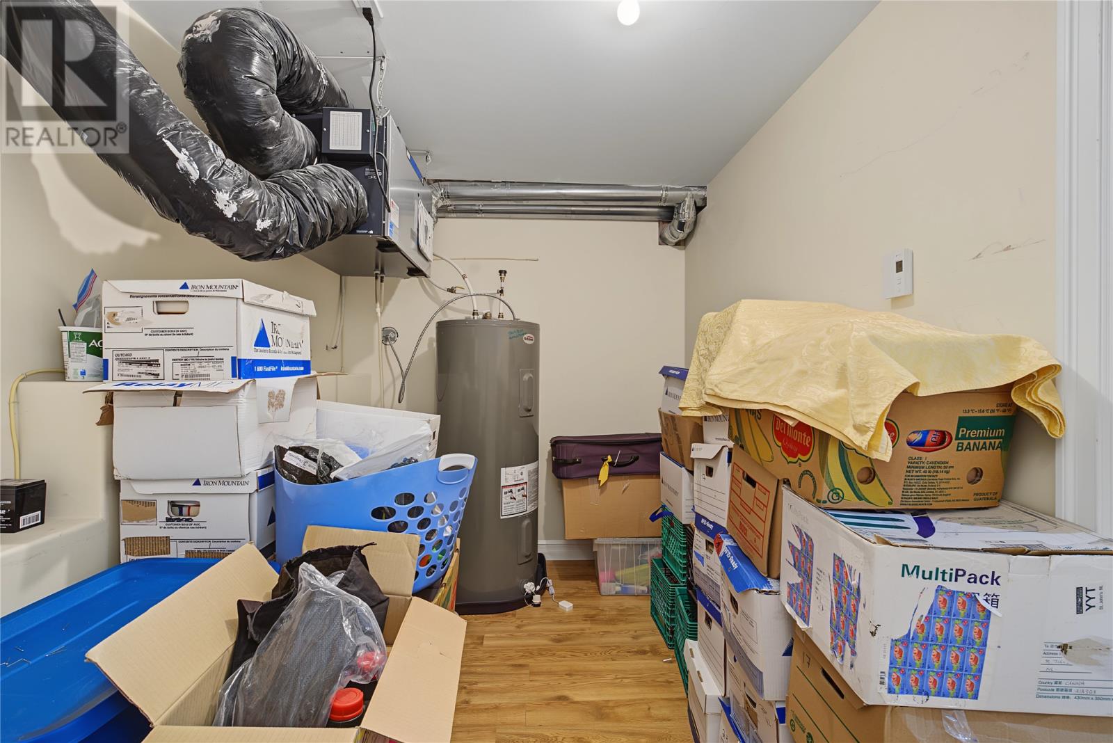 Photo 33