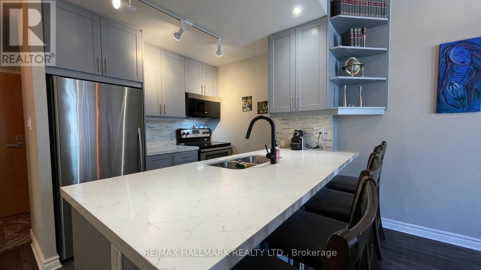 601 - 39 Jarvis Street, Toronto, Ontario M5E 1Z5 - Photo 3 - C13575158