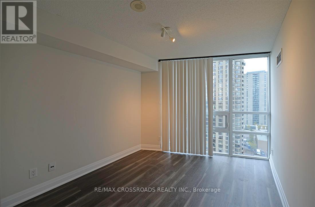 1709 - 35 Hollywood Avenue, Toronto, Ontario  M2N 0A9 - Photo 12 - C13575170