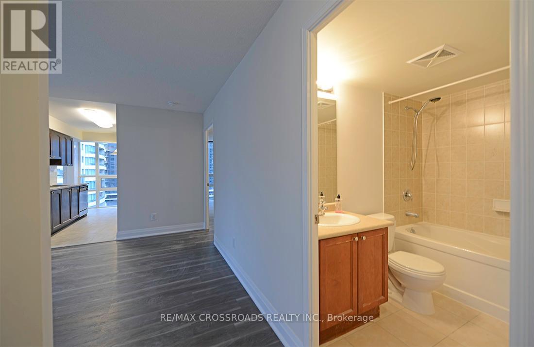 1709 - 35 Hollywood Avenue, Toronto, Ontario  M2N 0A9 - Photo 6 - C13575170
