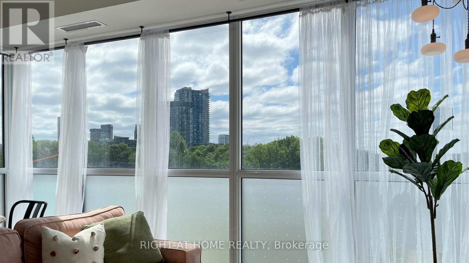 311 - 49 East Liberty Street, Toronto, Ontario  M6K 0B2 - Photo 13 - C13575174