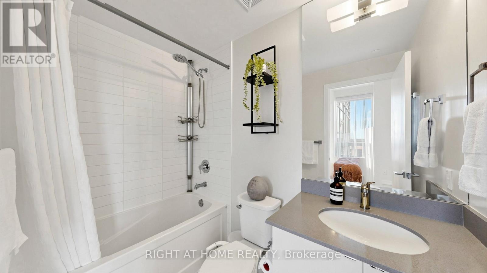 311 - 49 East Liberty Street, Toronto, Ontario  M6K 0B2 - Photo 24 - C13575174