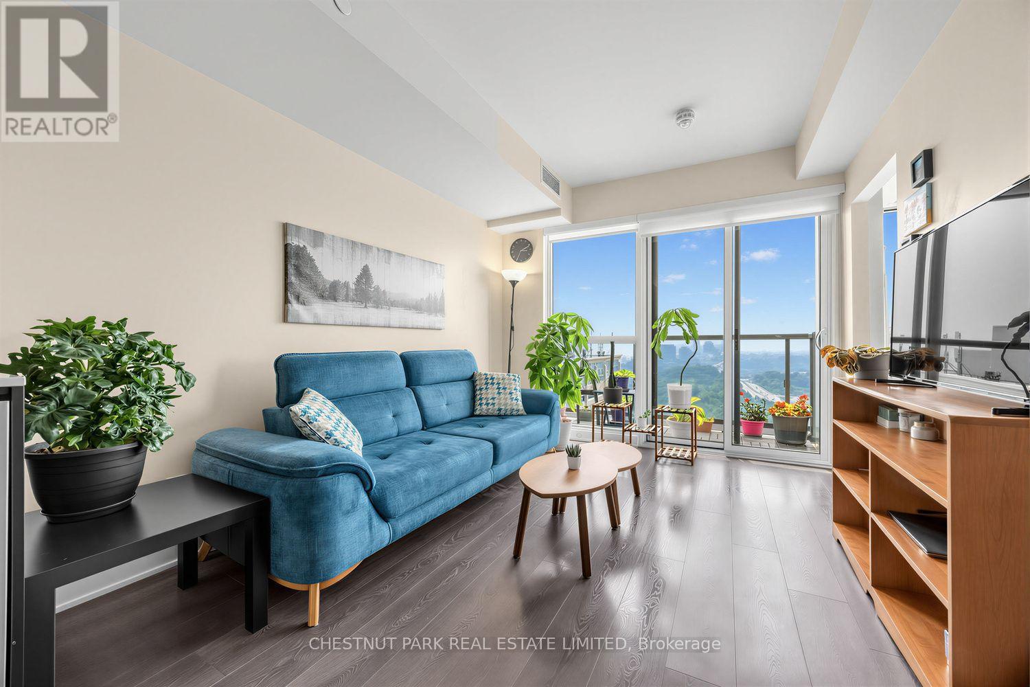 2401 - 6 Sonic Way, Toronto, Ontario  M3C 0P1 - Photo 10 - C13575194