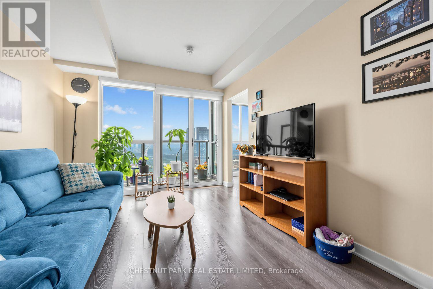 2401 - 6 Sonic Way, Toronto, Ontario  M3C 0P1 - Photo 11 - C13575194