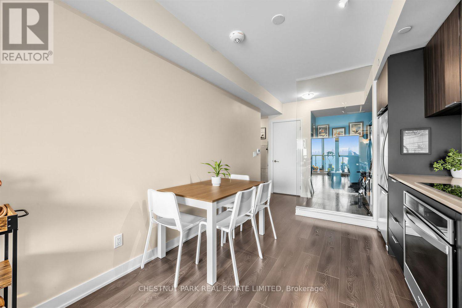 2401 - 6 Sonic Way, Toronto, Ontario  M3C 0P1 - Photo 8 - C13575194