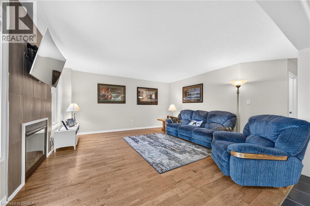 169 Powell Road, Brantford, Ontario  N3T 0E6 - Photo 12 - 40848173
