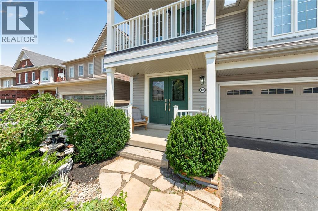 169 Powell Road, Brantford, Ontario  N3T 0E6 - Photo 2 - 40848173