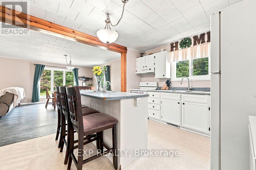 557 Pine Street, Greater Madawaska, Ontario  K0J 2R0 - Photo 33 - X13575334