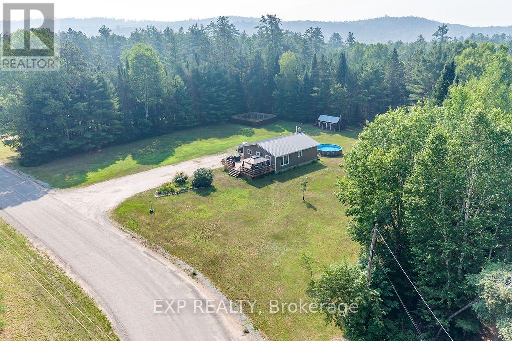 557 Pine Street, Greater Madawaska, Ontario  K0J 2R0 - Photo 4 - X13575334