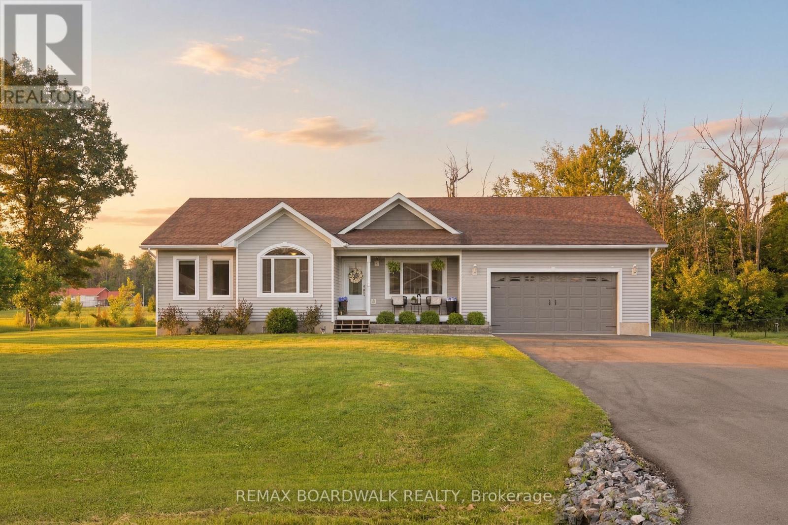 17 ALBERT STREET, Edwardsburgh/Cardinal, Ontario