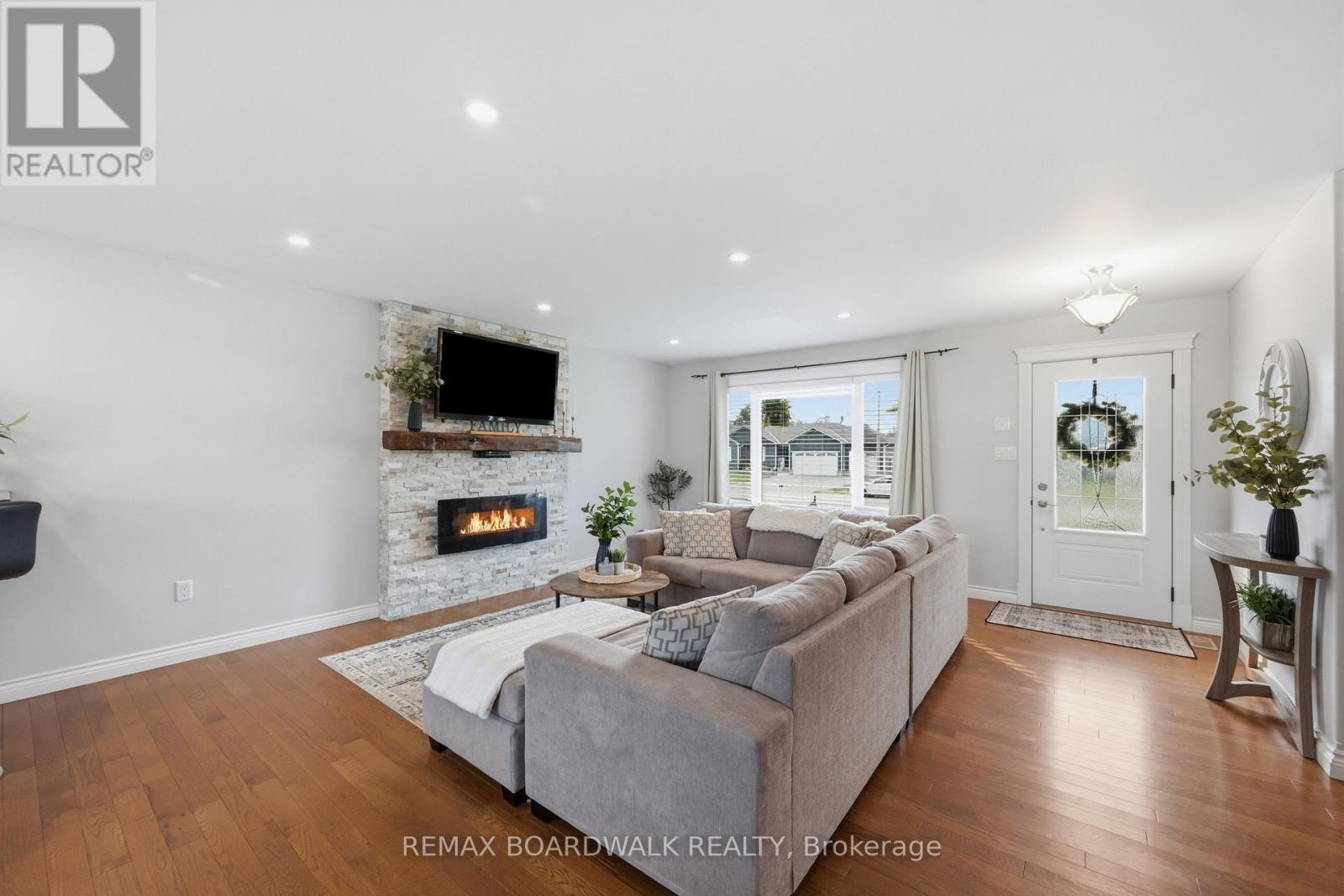 17 Albert Street, Edwardsburgh/cardinal, Ontario  K0E 1T1 - Photo 22 - X13575282