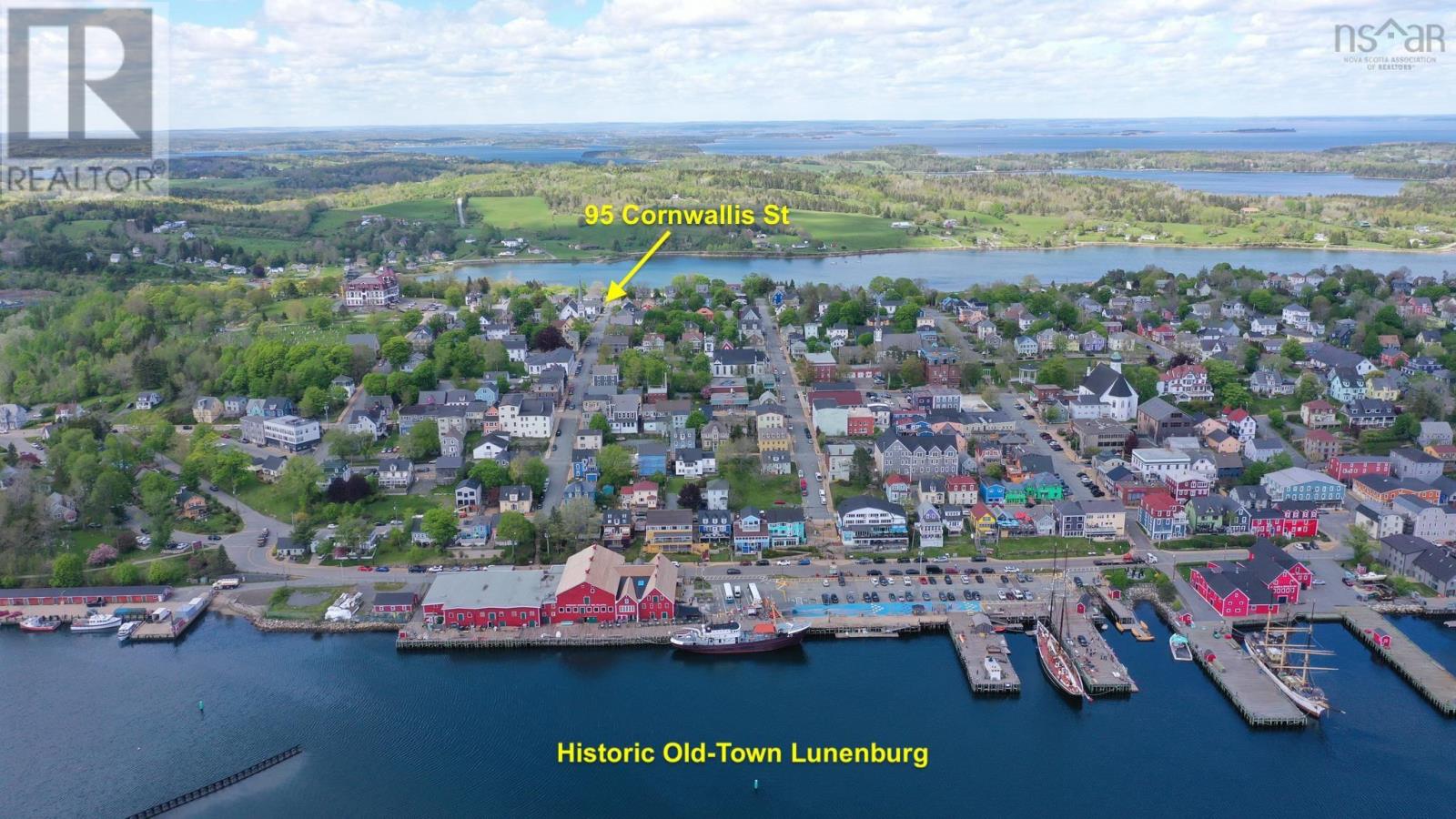 95 Cornwallis Street, Lunenburg, Nova Scotia  B0J 2C0 - Photo 4 - 202612723
