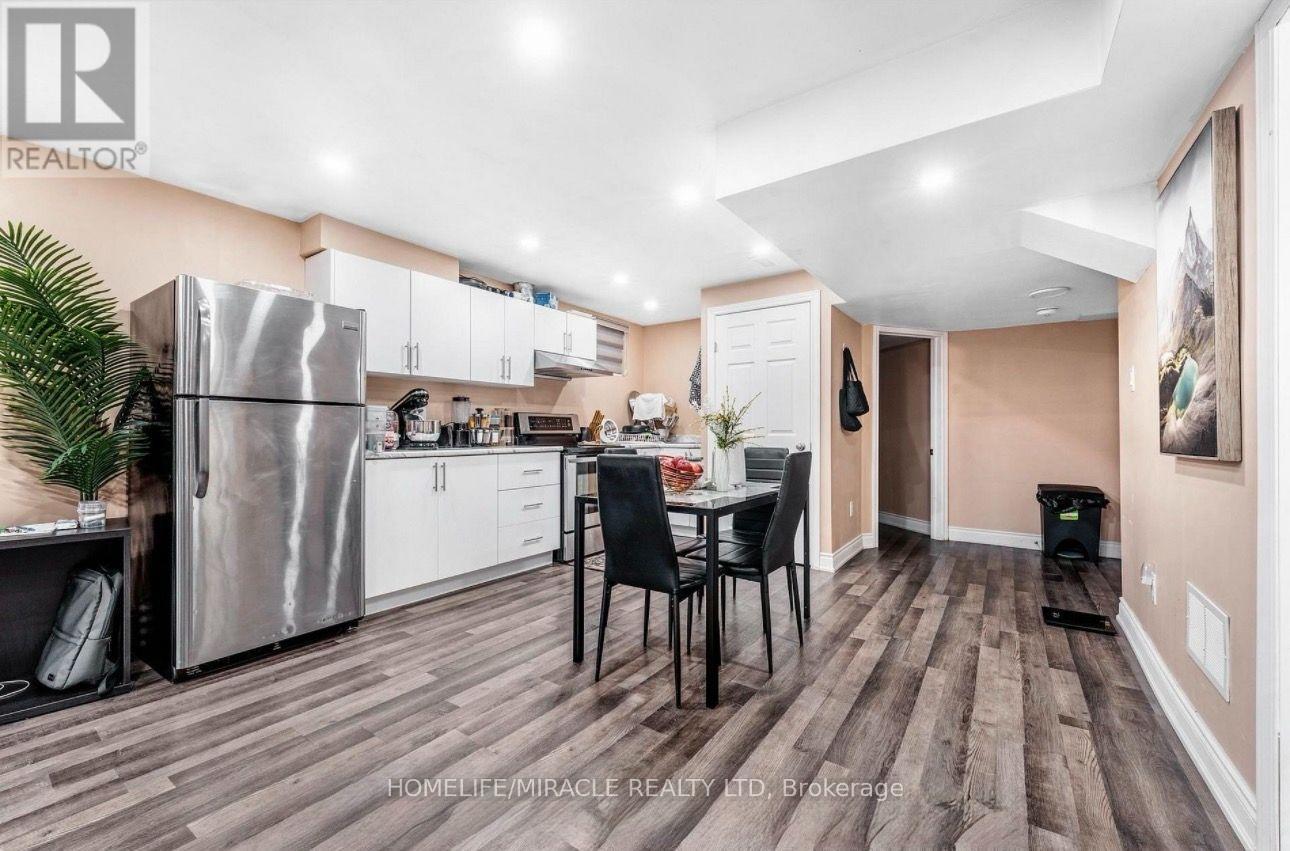 121 Steeplechase Way, Waterloo, Ontario  N2K 0E7 - Photo 21 - X13575294