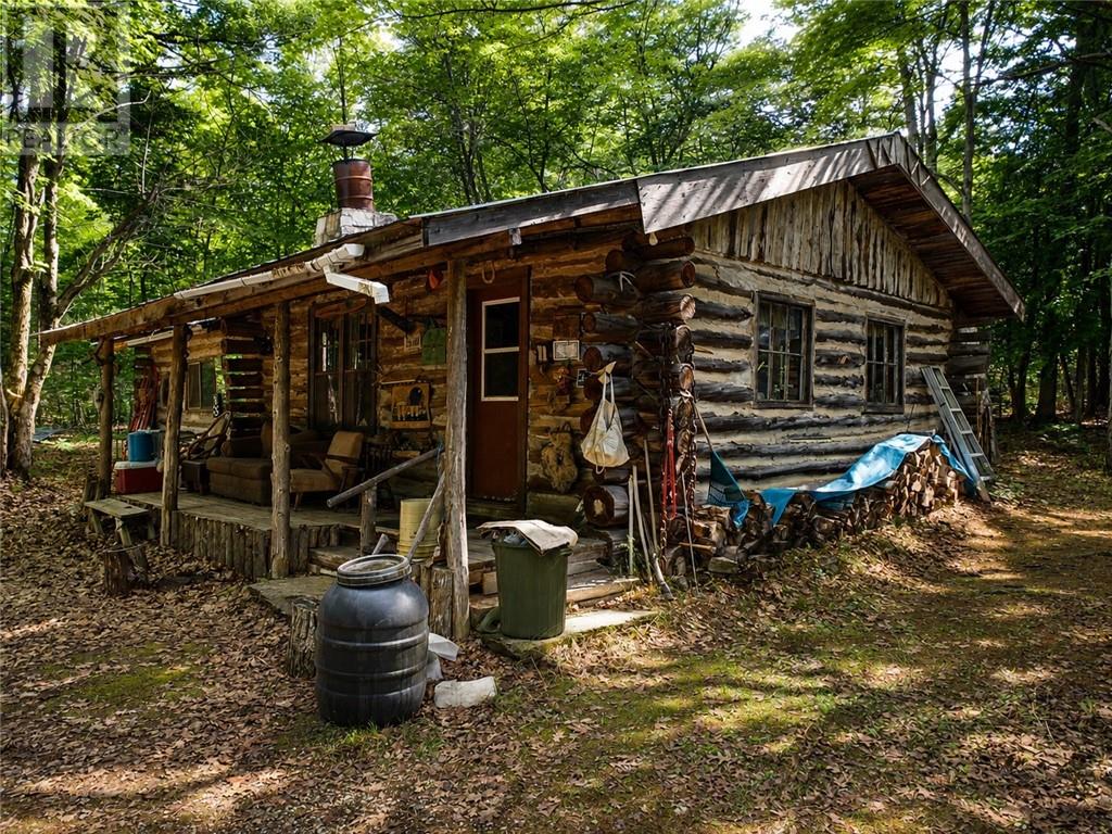 90 Clarke Rd, Gore Bay, Ontario