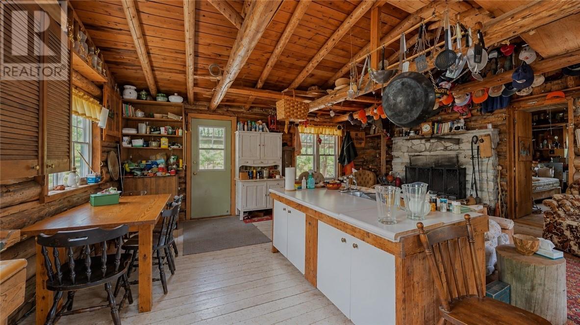 90 Clarke Rd, Gore Bay, Ontario  P0P 1H0 - Photo 10 - 2129117