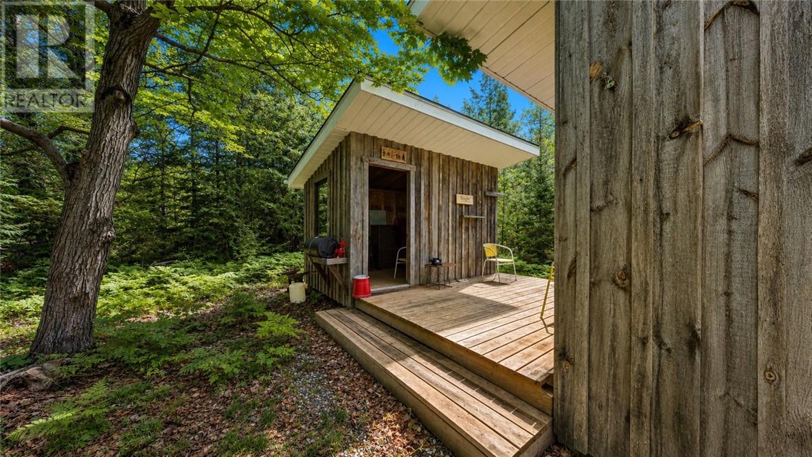 90 Clarke Rd, Gore Bay, Ontario  P0P 1H0 - Photo 27 - 2129117