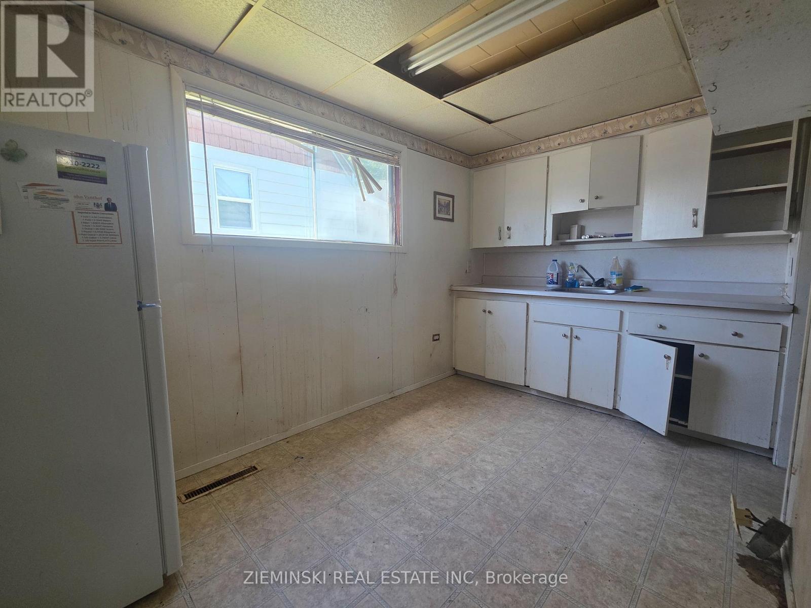 47 Tweedsmuir Road, Kirkland Lake, Ontario  P2N 1J1 - Photo 5 - T13575498