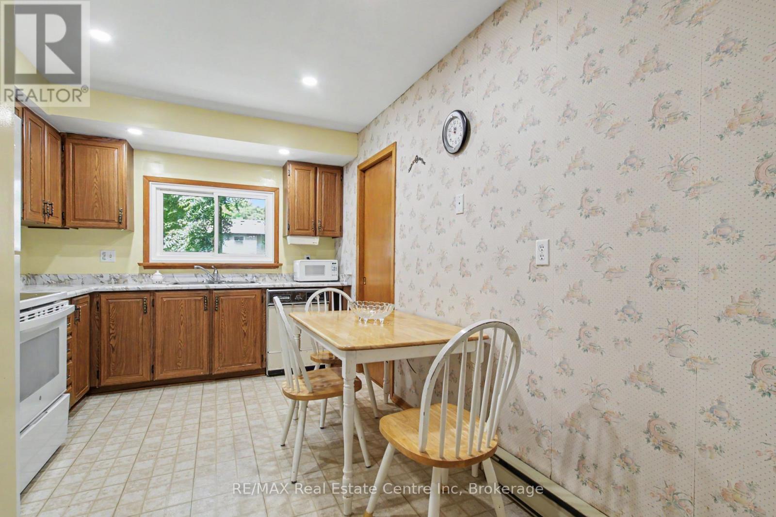 23 Northwood Crescent, Guelph (Willow West/sugarbush/west Acres), Ontario  N1H 6Z5 - Photo 10 - X13575494