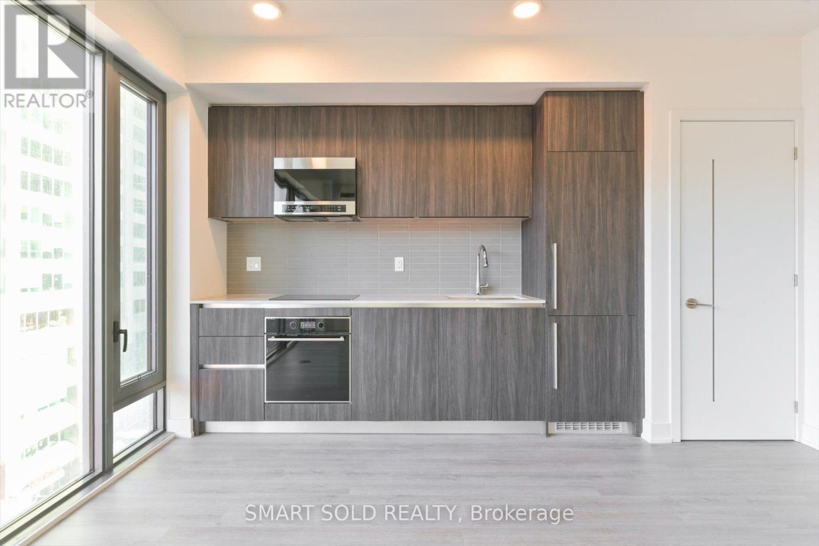 807 - 8 Cumberland Street, Toronto, Ontario  M4W 0B6 - Photo 10 - C13575402