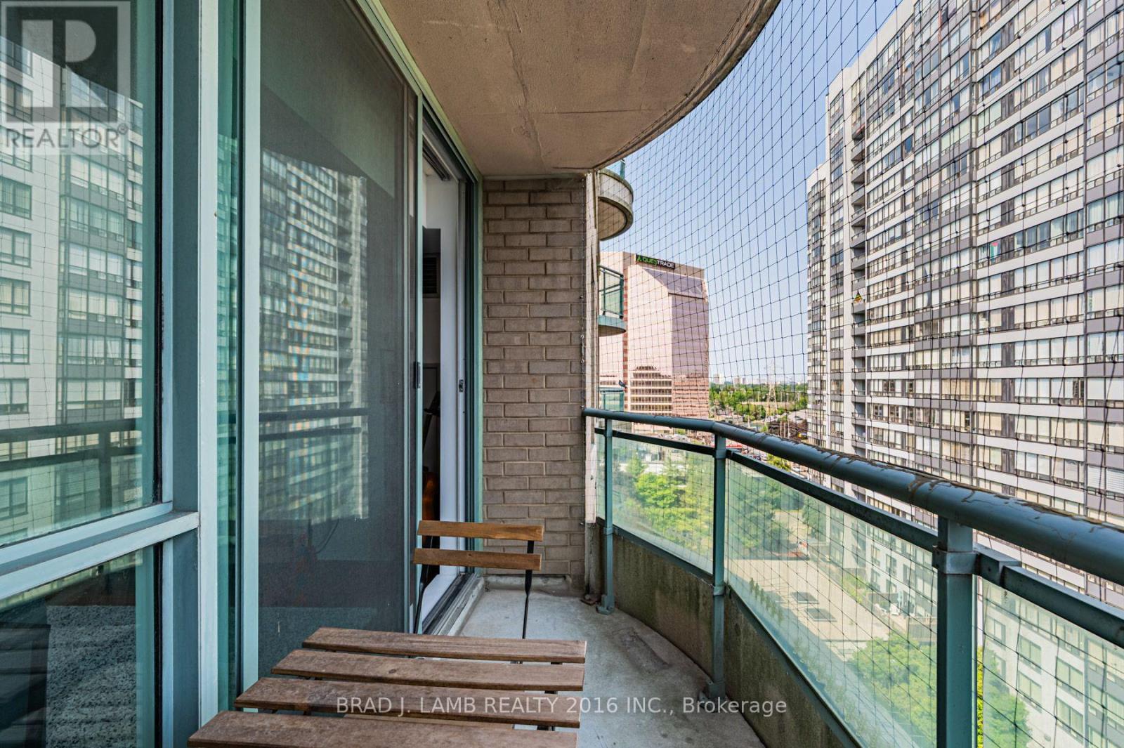 1110 - 8 Pemberton Avenue, Toronto, Ontario  M2M 4K8 - Photo 24 - C13575462