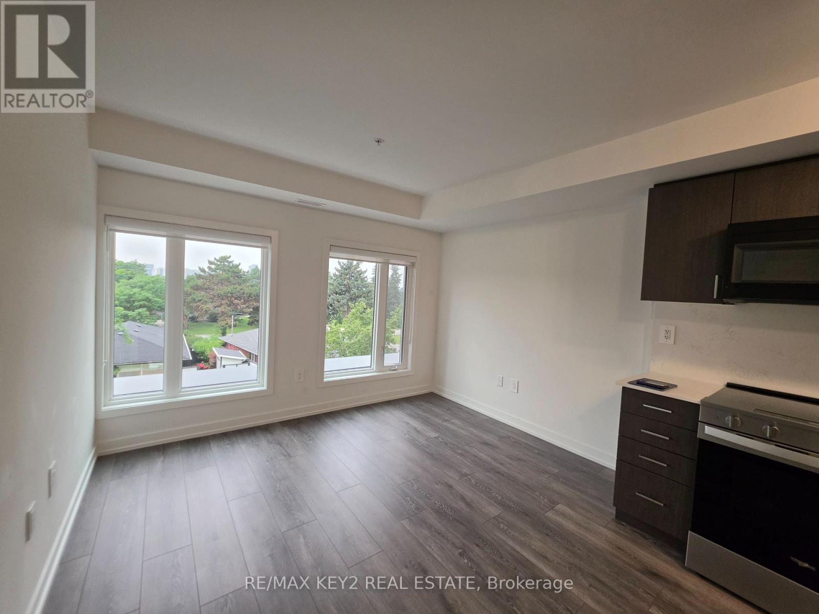 213 - 1670 Victoria Park Avenue, Toronto, Ontario  M1R 1P7 - Photo 2 - C13575482