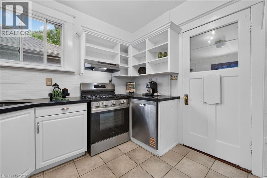 169 Emerald Street S, Hamilton, Ontario L8N 2V6 - Photo 19 - 40846979