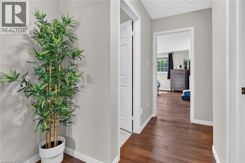 226 Dicenzo Drive, Hamilton, Ontario  L9B 2X7 - Photo 27 - 40848405