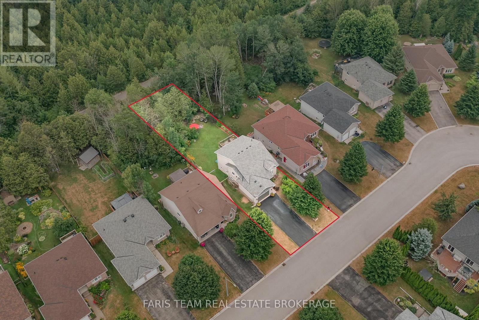 47 Georgias Walk, Tay, Ontario L0K 2A0 - Photo 2 - S13575438