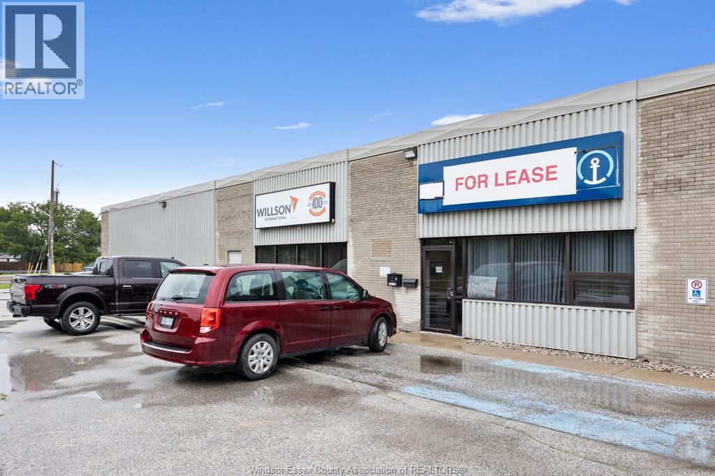 MLS# 26017233: 3950 MALDEN Unit# 5, Windsor, Canada