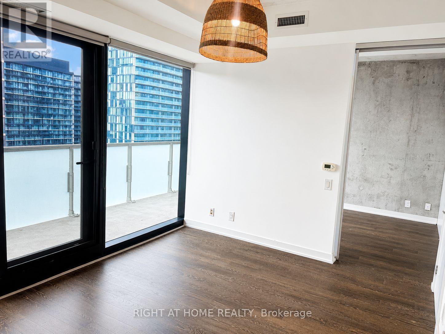 3005 - 11 Charlotte Street, Toronto, Ontario  M5V 2H5 - Photo 6 - C13552074