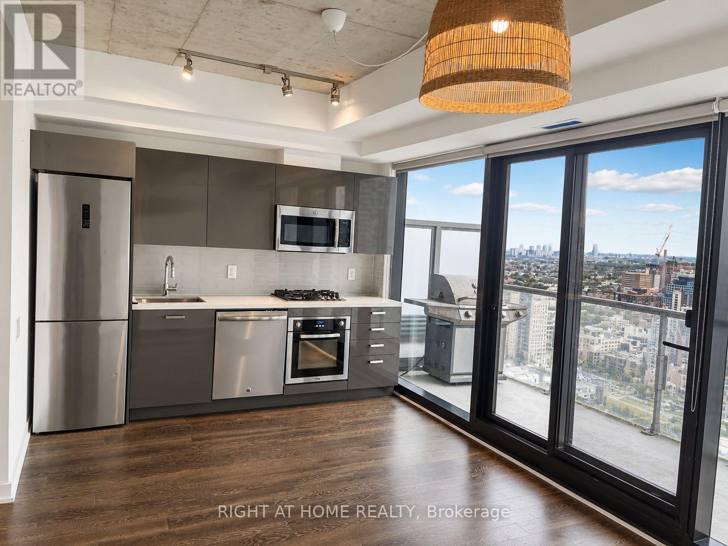 3005 - 11 Charlotte Street, Toronto, Ontario  M5V 2H5 - Photo 3 - C13552074