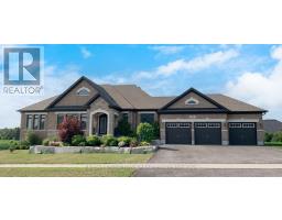 22 STEWART CRESCENT, Essa, Ontario