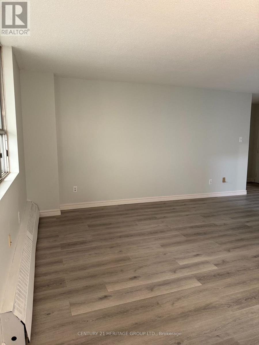 1202 - 1950 Kennedy Road, Toronto, Ontario M1P 4S9 - Photo 11 - E13575592