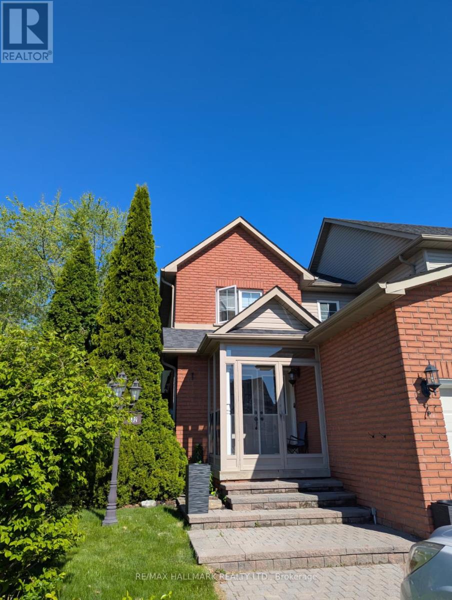 102 RICHFIELD SQUARE, Clarington (Courtice)
