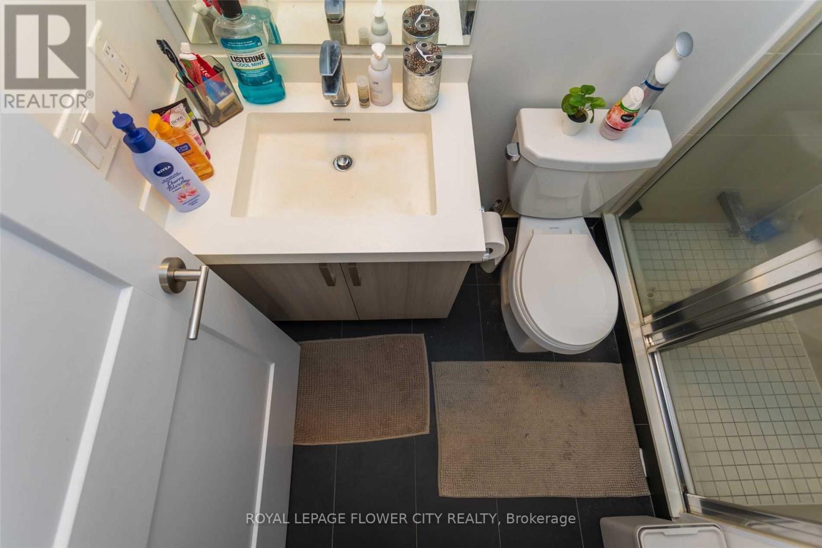 Th37 - 1050 Portage Parkway W, Vaughan, Ontario L4K 2M7 - Photo 16 - N13575690