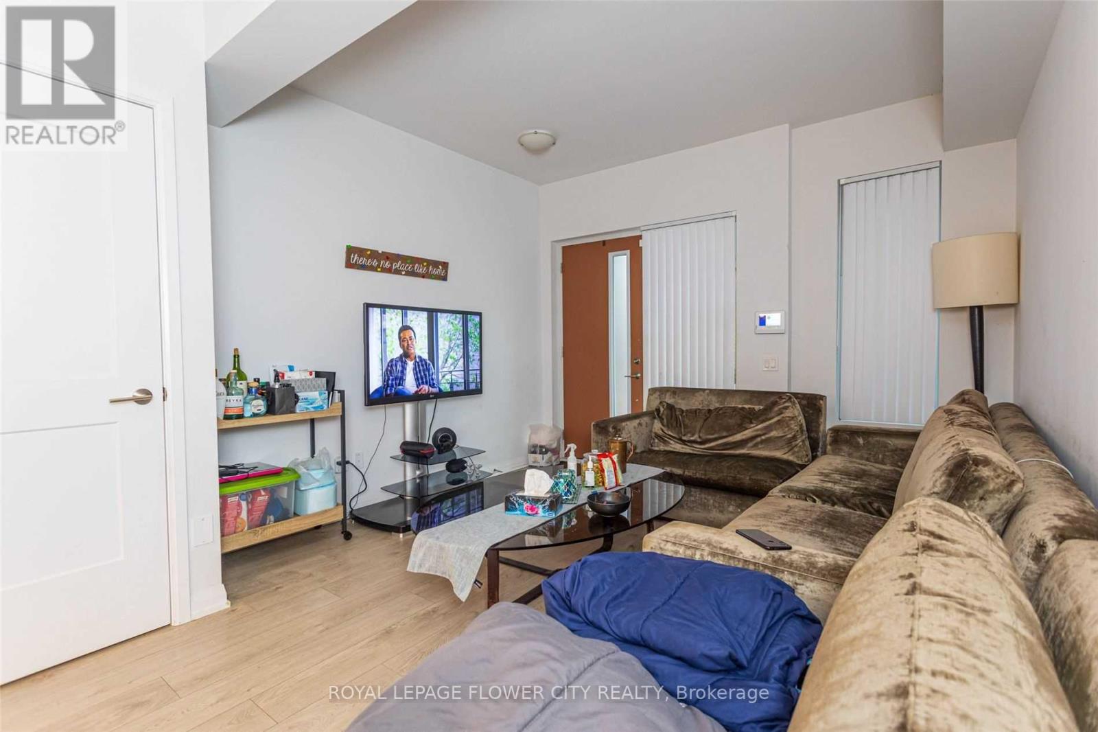 Th37 - 1050 Portage Parkway W, Vaughan, Ontario L4K 2M7 - Photo 8 - N13575690