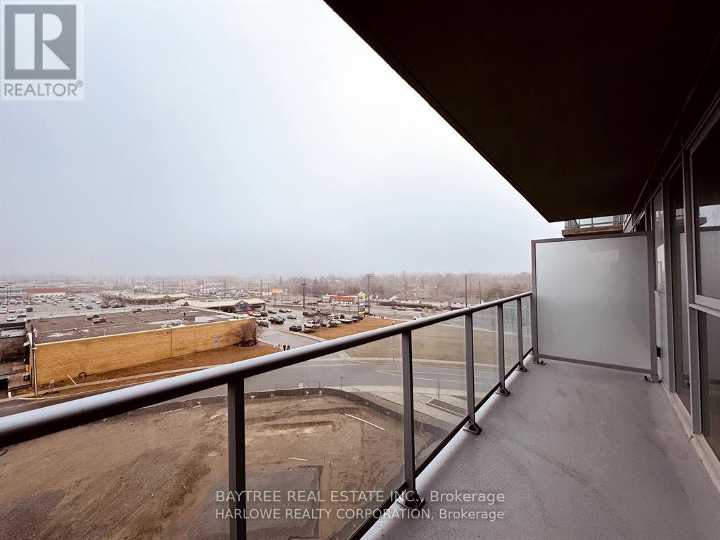 605 - 185 Deerfield Road, Newmarket, Ontario L3Y 0G7 - Photo 7 - N13574696