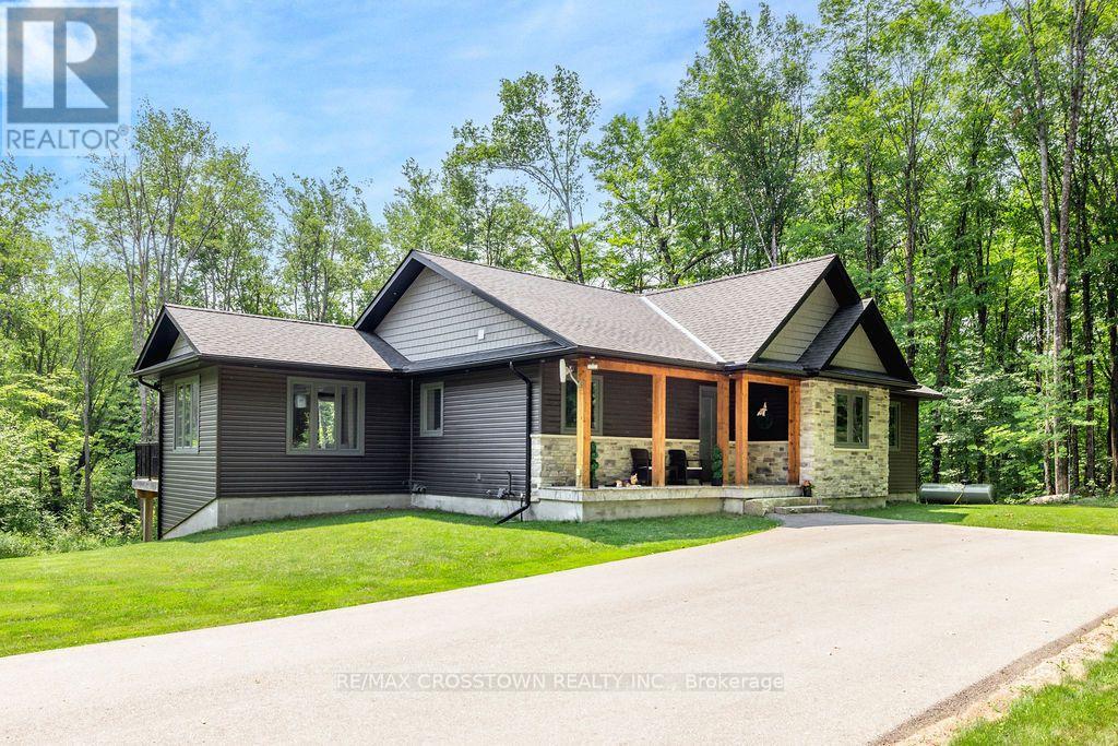 1445 BEIERS ROAD, Gravenhurst, Ontario