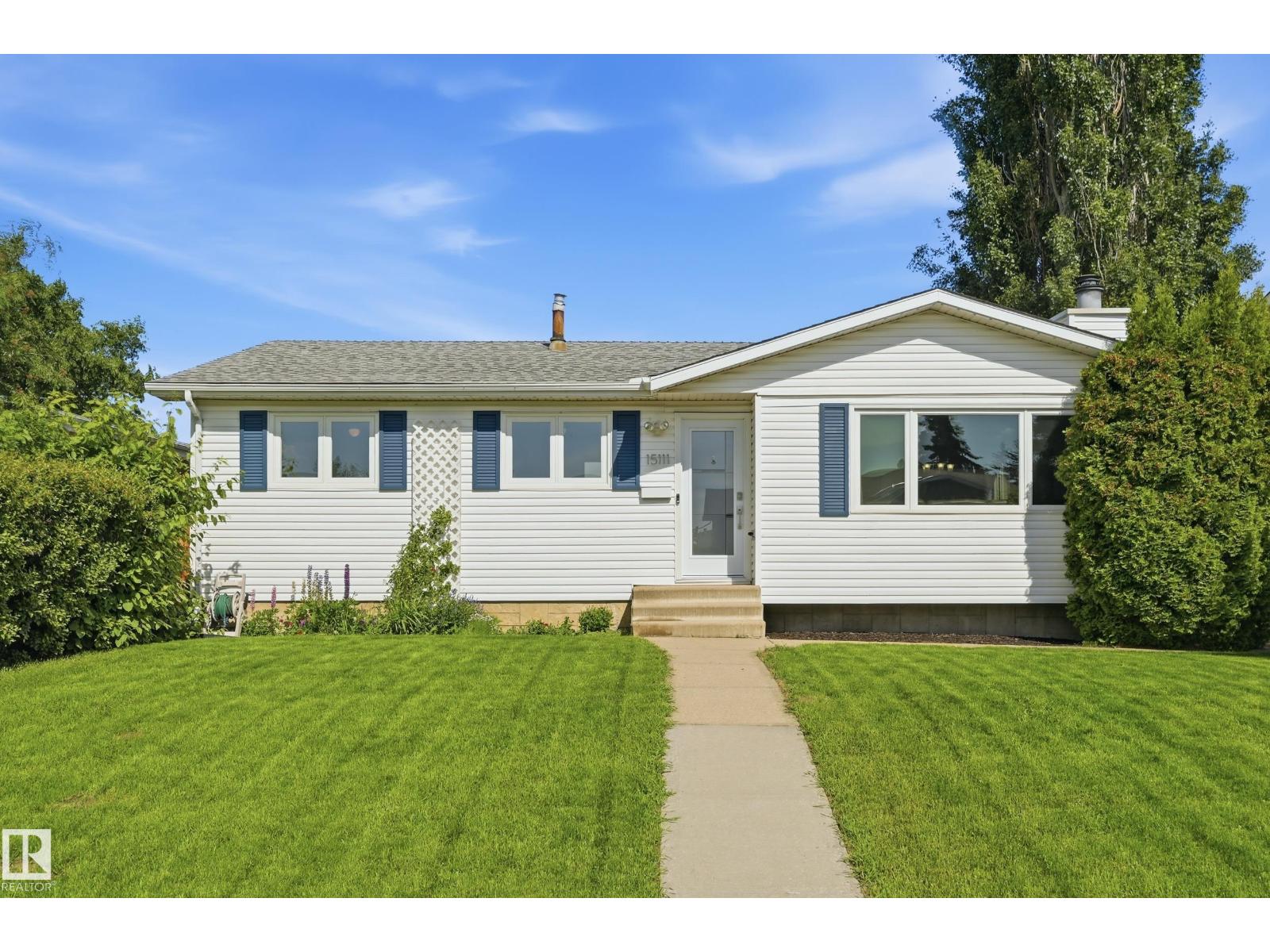 15111 67 ST NW, edmonton, Alberta