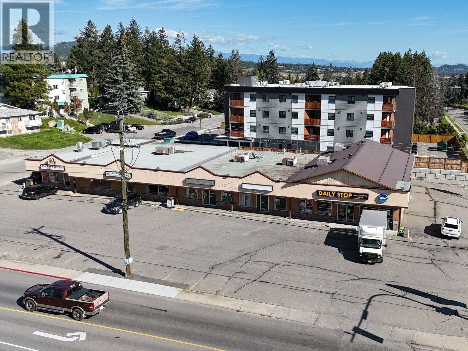 2104 2nd Street S, Cranbrook, British Columbia  V1C 4W1 - Photo 1 - 10358857