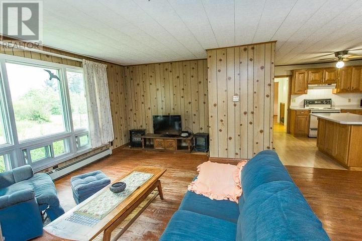 2217 Hilton Rd, Hilton Township, St. Joseph Island, Ontario  P0R 1G0 - Photo 5 - SM261885