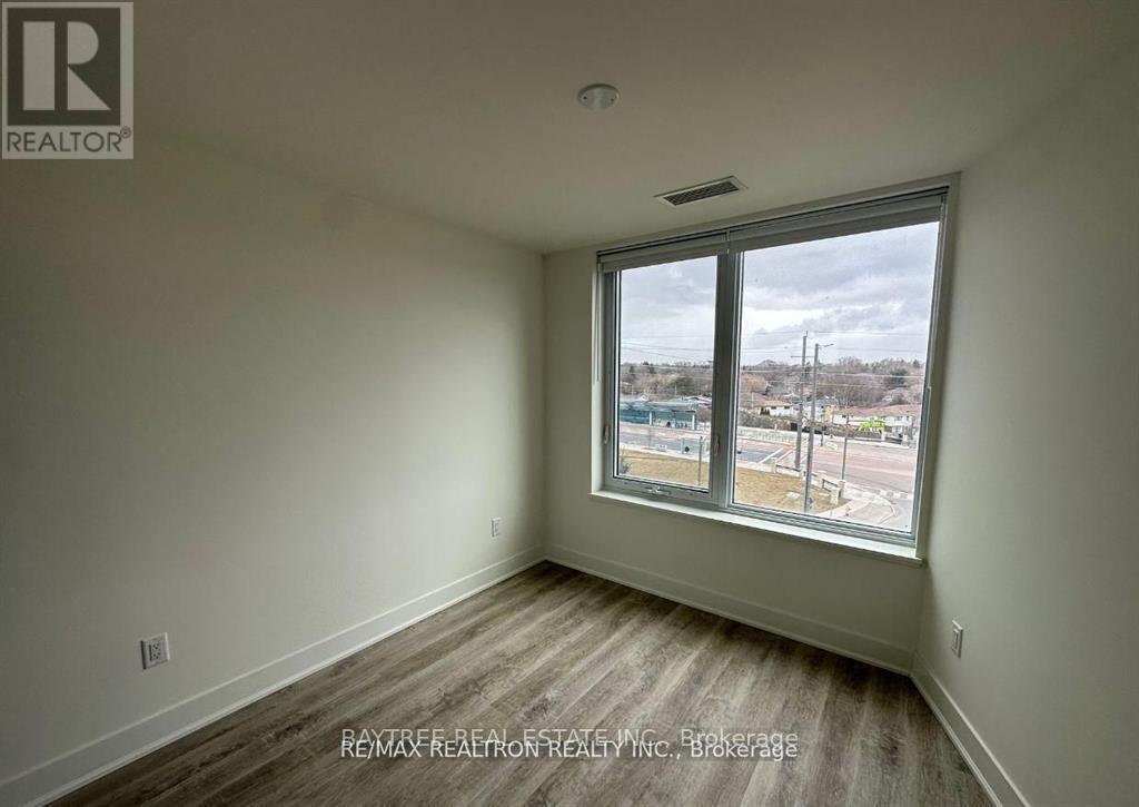 414 - 185 Deerfield Road, Newmarket, Ontario L3Y 0G7 - Photo 9 - N13574694