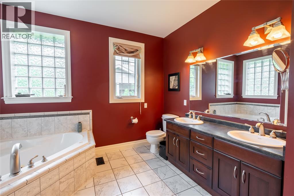 968 St Clair Parkway, Moore Township, Ontario  N0N 1M0 - Photo 18 - 26017255