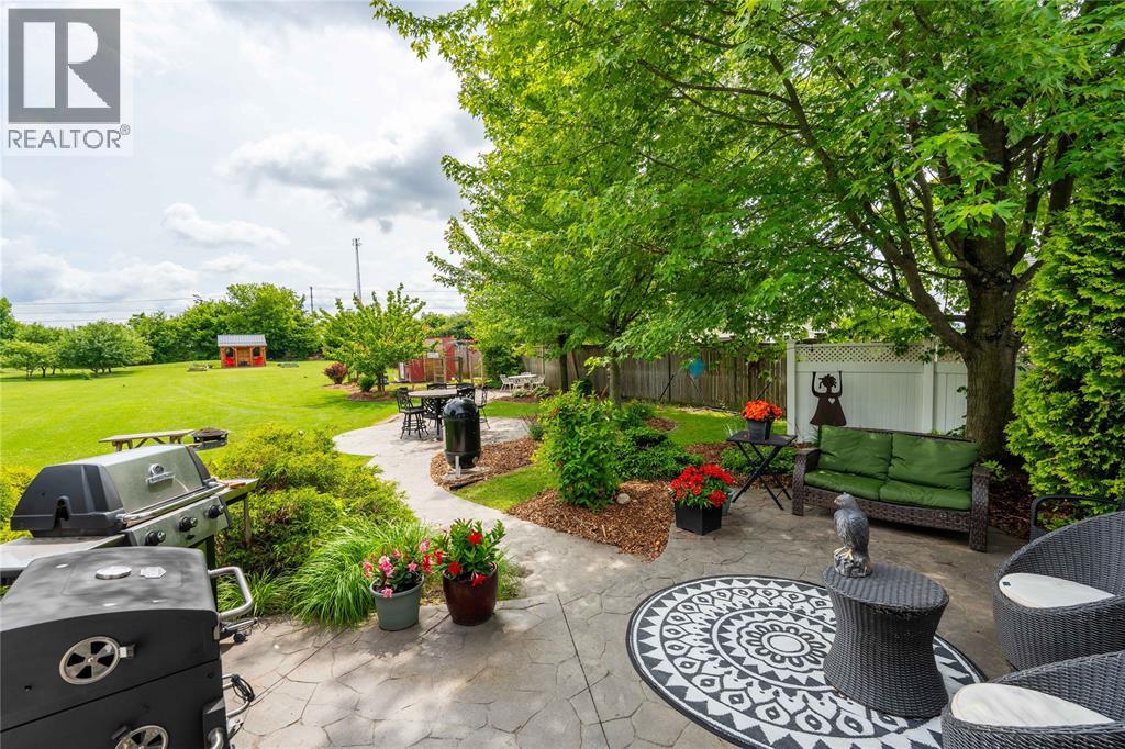 968 St Clair Parkway, Moore Township, Ontario  N0N 1M0 - Photo 35 - 26017255