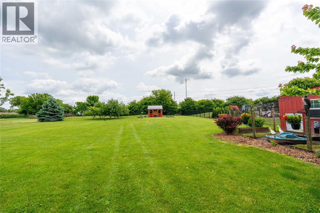 968 St Clair Parkway, Moore Township, Ontario  N0N 1M0 - Photo 41 - 26017255