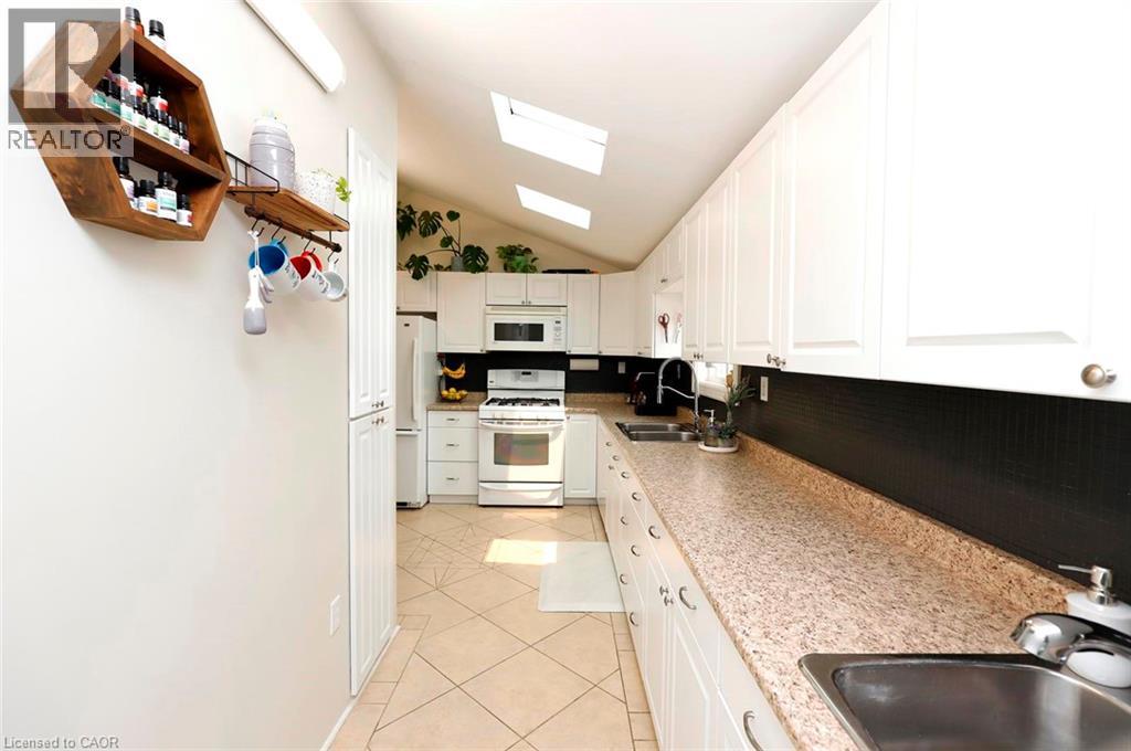 8190 Mud Street W, Grassie, Ontario  L0R 1M0 - Photo 16 - 40849028