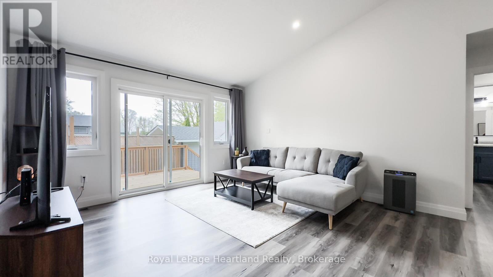 86 Osborne Street, Central Huron, Ontario  L0M 1L0 - Photo 13 - X13576080