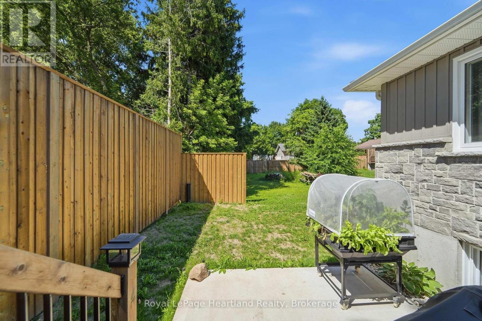 86 Osborne Street, Central Huron, Ontario  L0M 1L0 - Photo 39 - X13576080