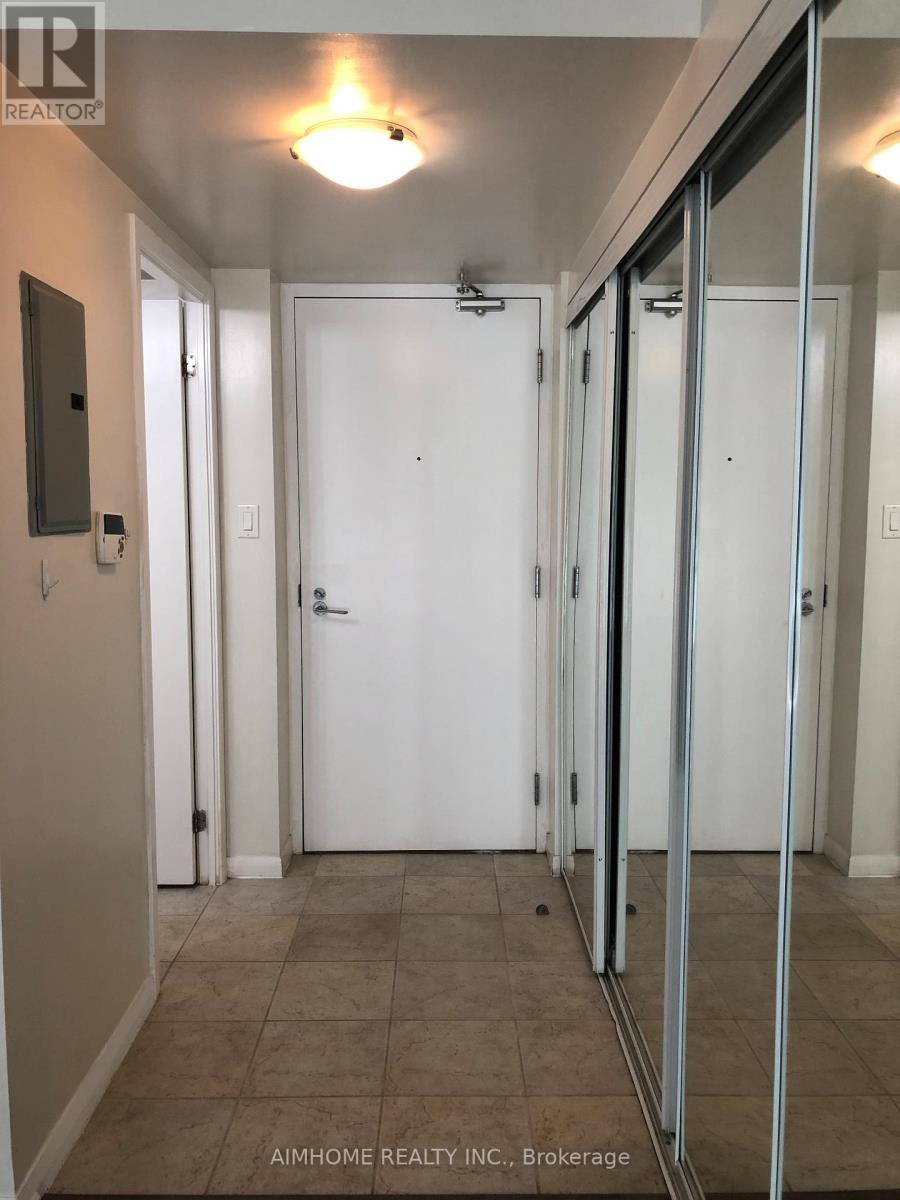 905 - 38 Grenville Street, Toronto, Ontario  M4Y 1A5 - Photo 9 - C13575882