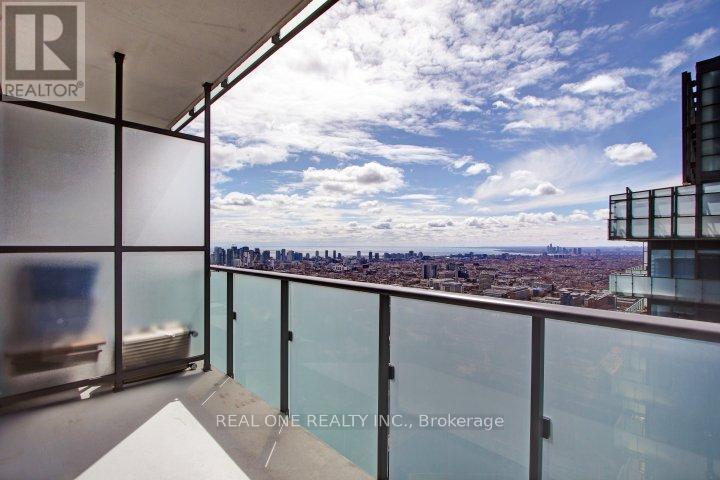 4705 - 1080 BAY STREET - Photo 16